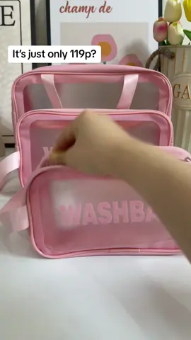 Pack with me for travel #uk #lifehacks #homegadgets #spotlight #tiktokfinds #amazonmusthaves #tiktokmademebuyit #goodthings #homehacks 