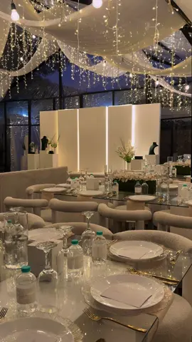 ملجه عمر & فاطمه | 30 يونيو . متوفر لدينا اكثر عن 40  تصميم لكوش مختلفه ونستقبل حتي 1,000 شخص ، نوفر جميع قياسات الخيم الشفافه . يسعدنا استقبال استفساراتكم او حجوزاتكم على الرقم 0503346222. #خيمه #خيم_بلاستيك #خيام #اكسبلورexplore #عيد_اضحى #ملجه #عرس #الامارات #عروستنا #خيم_شفافه 