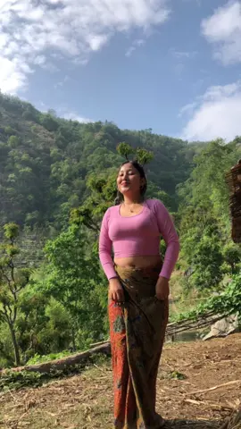 dada ghare saili maile hate garer k garne#dancelover #gaughar_🏡🏡 #yonjansya❣️ #fyp #pachthar 