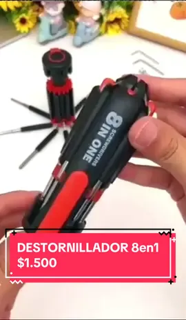 8 destornilladores en 1 herramienta con luz de trabajo.  esta herramienta de mano portátil viene con ocho puntas de destornillador más necesarias. está fabricada con acero inoxidable, es duradero, con mango antideslizante y suave para las manos. Pequeña y compacta, la herramienta es fácil de almacenar.