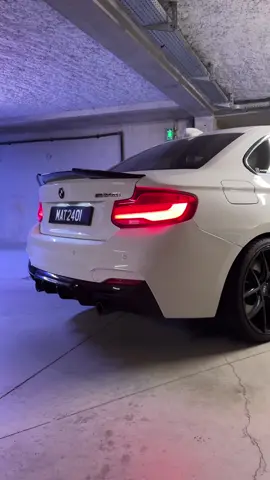 C’est plus la même voiture là 😍 #M240i #BMW installation becquet aileron f22 