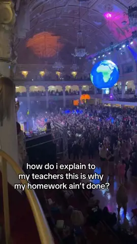 uh oh  #foryoupage #dance #fyp #xybca #freestyledisco #virall #u14 #premchamp #freestyle #worlds2024 #worlds2024🌎 #school 