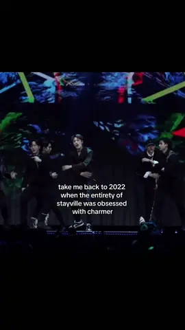 i have not seen anybody talk abt charmer in a SECONDDD. #straykids #bcseungmin #skz 