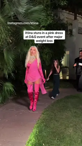 Christina Aguilera looks slimmer-than-ever in short pink dress for Dolce & Gabbana event after star’s major weight loss. #thesun #christinaaguilera #xtina #xtinaaguilera #weightloss #weight #weightlosscheck #viralvideo #showbiz #showbiznews #fypシ゚ #fashionstyle