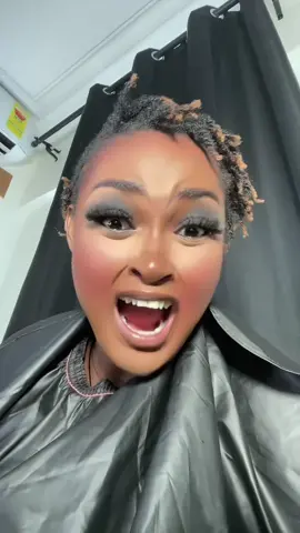 Do I look good in red lipstick?😍🥰Makeup by @GLAM_QUARTEZ #peggylamptey #fypシ゚viral 