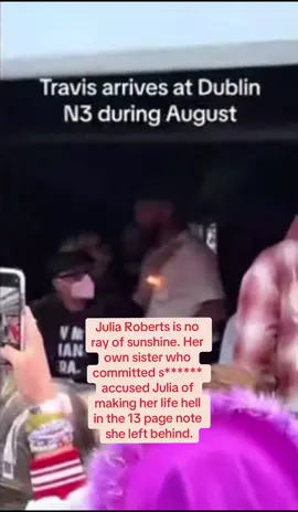 Wonder what the rest if the family is like….. #erastour #taylorswift #traviskelce #juliaroberts #emmaroberts #AHS #DublinN3 #dublinerastour #prettywoman #kansascitychiefs 