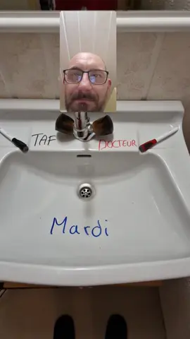 Demain ou va travailler ou pas ? #boules #jeux #decision 