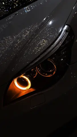 𝐃𝐚𝐫𝐠ı𝐧 𝐠𝐢𝐛𝐢 𝐛𝐚𝐤ı𝐲𝐨𝐫 𝐆𝐨̈𝐳𝐥𝐞𝐫𝐢𝐧 🙂‍↔️