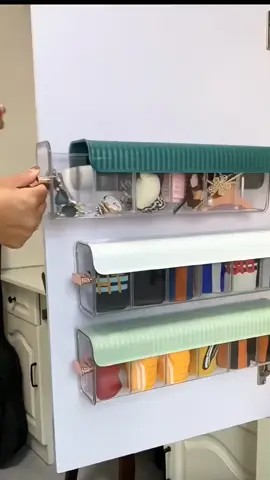 👙✨ Mantenha suas roupas íntimas sempre organizadas com nossa caixa organizadora! Prática, elegante e perfeita para otimizar seu espaço. 😍 Comente 'Eu quero!' e enviaremos o link direto para você conferir. Não perca! 🛍️💫  #CaixaOrganizadora #RoupasÍntimas #Organização #AchadinhosImperdíveis #ComenteEuQuero #EspaçoOtimizado #Praticidade