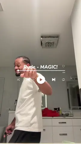 Rude - MAGIC! . . . #musica #music #post #magic #rude #nostalgic #nostalgia #musicpop #pop #musicainternacional 