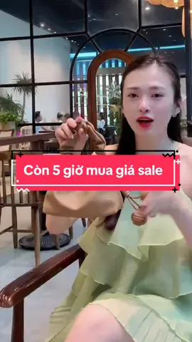 Túi xách nữ mini da mêm câm tay đeo chéo kèm móc khóa A736 Bag Kem#tuixinh #túi #tuixinhdaopho #official #review #xuhuong 