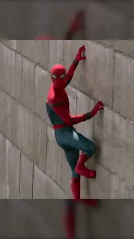 I became Spider-Man for real! 🕷️🕸️ #spiderman #spiderverse #engineering #DIY #marvel #superhero 