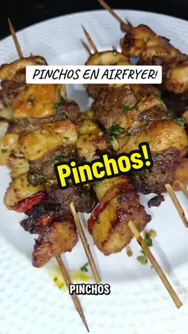 Deliciosos pinchos en airfryer quedan divinos! #pinchos #airfryer #pinchosdepollo #recetas #comidacasera #fyp #parati 