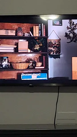 stranger things 2 eleven mom 😳🤯😢