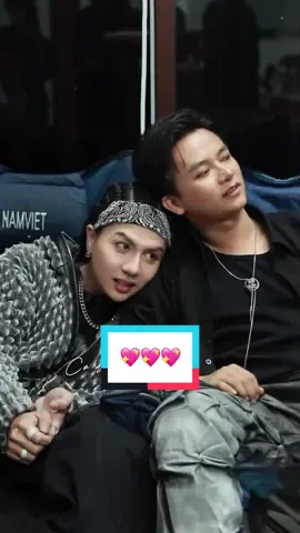 Cũng dễ thương ... #DuyKhanh #维庆周周  @Bùi Công Nam 
