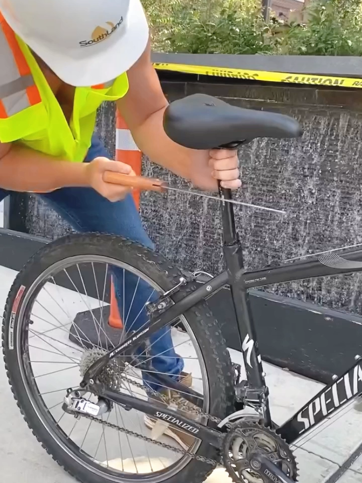 How to catch a bike thief 🔥#viral #diyproject #handmade #funny #useful #tipsandtricks #trick #ideas #cool #lmao