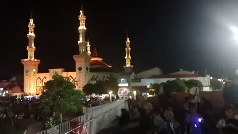 Jalan-jalan malam  alun-alun tegal #tegallakalaka#tegalkotabahari#2024 