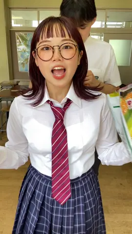 ホームルームの時間にお菓子パーティー🥳 Chip salad party with my friend! Almost Japanese snack! #chipssalada #chips #lastweekofschool #mix #friendgroup @ちなつ @仲本愛美　Mana @晴れのちしずく @yua @りょうま @らな @伊吹とよへ @ウンパルンパ 