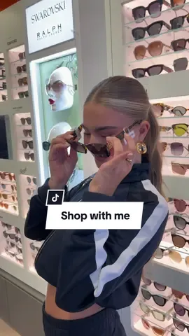 Back met de vloggies & neem een kijkje op hun site voor nog veel meer modellen!!🤩 Met mijn code krijg je 20% korting online! Jordan20 🫶🏼 @GrandOptical #GrandOptical #dayinmylife #Vlog #foryou #shopping 