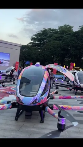 Location: Guangzhou, Guangdong Province, China. #vtol #airtaxi #flyingcar #manneddrone #chinesetechnology #guangzhou #guangdong #china 