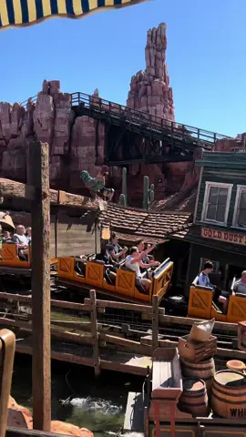 How many days until your next trip? #florida #disney #disneycontent #disneyworld #disneyworldflorida  #TSTheErasTouronTikTok 