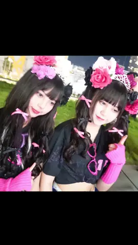 体育祭で優勝したとてもかわいい2人組⭐️ 素直に可愛く協力してくれました！ありがとうございましたー 『TikTok撮ってる人を撮ってみた』  青春の1ページの片隅に。 出てみたい方はフォロー&DMしてねー。1通目で出てみたいことを伝えてください。 #ストリートスナップ #青春#streetphotography#streetphotography #jk #fjk 
