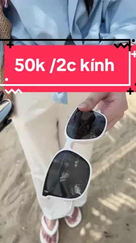 Trả lời @Kính Mắt Lily Store chỉ 50k mua ngay được 2c kính thời trang gọng đen và trắng. Giá quá hời, mùa du lịch đến rồi rinh em nó về thôi #châmphan #champhan #champhanreview #review #kính #combo2kinhthoitrang #kinhthoitrang 