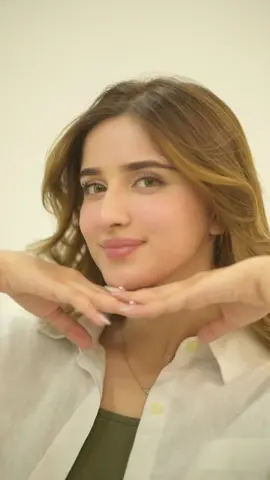 Riding the summer wave with Ponds Super Light Gel. I am keeping my skin hydrated and bouncy all season long! #BounceLikeThis #HyaluronicAcid #PondsSuperLightGel #PSLG #PONDS @POND'S PAKISTAN 