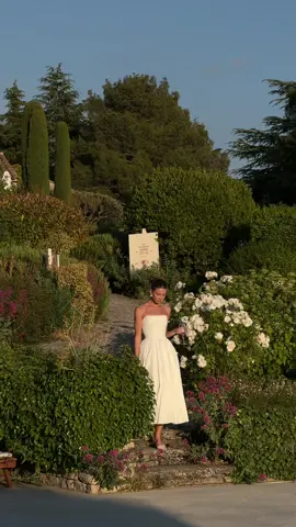 When people ask if I prefer Winter or Summer 🕊️ #Summer #summervibes #summervacation #summerstyle #summerdress #whitedress #bridetobe #bridalstyle #brides #bridesmaids #bridaldress #weddingtok #weddings #weddingdress #weddingday #bride #bridetok #fyp #foryou #fypage #foryoupage #southoffrance #europeansummer #aesthetic #elegance #elegant #oldmoney #oldmoneyaesthetic 