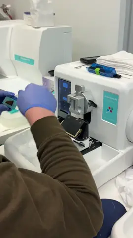 Cutting lung sections on our HistoDream microtomes! We’ve been getting some great questions in our comments lately, what other histology/pathology related questions do you guys have? Leave them below! #Tissueprocessing #Histology #Pathology #Microtomy #Lab