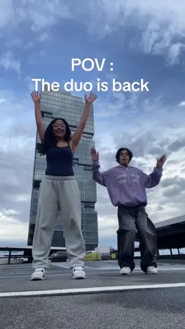 @localdancefluencer 🤭🤭 #viral #dance #fy 