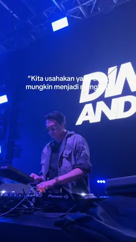 🫠🫠 #goldentigermedan #katakata #fyppppppppppppppppppppppp #fyp #fypシ゚viral #lewatberanda #trending #neverstopflying #party #hwg #quotes 