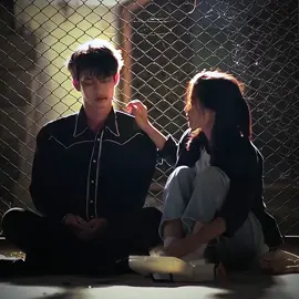 the way he’s admiring her in every clip ?? im not ok i miss them || sc: kdscnepack ! #f4 #f4thailand #thymegorya #enemiestolovers #romance #edit #cute #brightvc #tutontawan #trending #fyp #fypage #foryoupage 