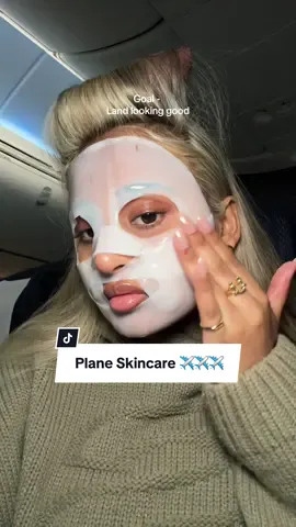 Skincare in the sky ☁️🫧Ib @ellejamesmakeup @BIODERMA #skincare #plane 
