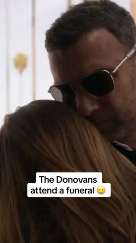 A man who shows very little emotion 🥲 #raydonovan #Donofans #showtime #showtimeseries #lievschreiber #family #daddydaugther #funeral #sad #drama #death #sad 