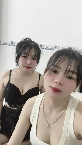 Anh rất tốt nhưng em rất tiết 