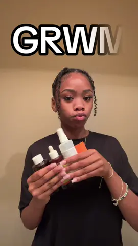 Should i try this trend with makeup? #foryoupage #grwmroutine #grwm #getreadywithme #foryou #viral #fy #rareaesthetic #fyp #fypage #makemefamous 