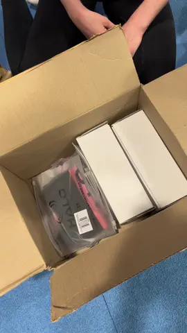 thank you @halo_sportswear 🫶🏼 #gifted #acrobatics #haloathletes #leotards #training #Halo #sponsored #sport #tkvfamily #geschenk #fy #team #acrobaticgymnastics 