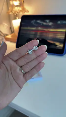 Amé estos aretes #moissanite #ysdd_jewelry @YSDD_JEWELRY_USA #aretes #pendientes #joyeria #unisex 