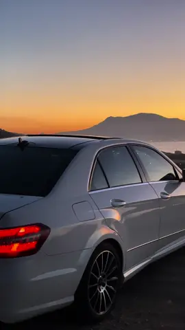 #CapCut #f #fyp #foryou #foryoupage #fy #fyppppppppppppppppppppppp #fypage #t #tiktok #trending #trend #tik_tok #algerie🇩🇿 #algeria #cars #germany #mercedes #car #summer2024 #housemusiclovers #housemusic #ibiza #tipaza #coucherdesoleil #sunset #mercedesbenz #e250 