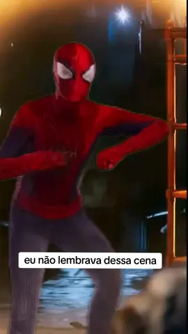 Essa cena do Homem-Aranha é nova? #viral #memes #homemaranha #machuquei 