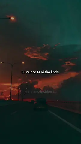 Não tem como esquecer esse clássico, oh época boa! ❤️ Música: Chris de Burgh - The Lady In Red  #Flashback  #anos80  #musicasantigas  #tipografia  #ladyinred  #traducaodemusica 