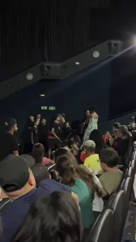 Barraco na seção de Divertida Mente.  Como chama esta nova emoção?