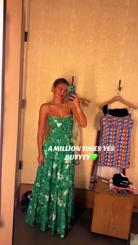 This was fun @Anthropologie 💚💚💚 #fyp #buyorbye #shopping #haul 