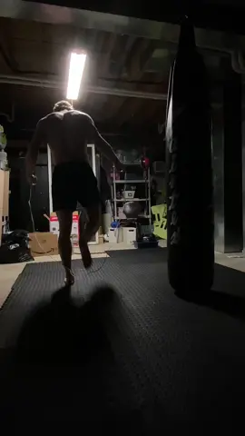 #muaythai #kickboxing #boxing #muaythaitraining 