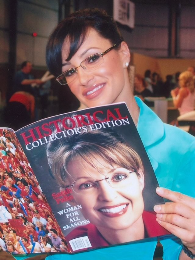 #throwbackthursday to an episode of my podcast, 'From Easton to Independence: My Solo 4th of July Reflections' 🎙️🗽  Fun Fact: Many years ago today, on 4th of July, I took a one way flight to California to get into the business and claim my independence ✈️ 🇺🇸 I'd say it was the best decision I ever made.. 😉 You can find the full episode on my YouTube channel.. #4thofjuly #independenceday #thereallisaann #industrystories #thelisaannexperience #onewayticket #nailinpalin
