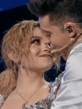 ERES ✨️🤍 @michael ronda @karolsevillaofc @RUGGERO  #Eres #EresSoyLuna #soylunaeres #SoyLuna #SouLuna #KarolSevilla #RuggeroPasquarelli #MichaelRonda #Lutteo #Lumon #Soyclub57 #fy #fyp #fypage #fyppppppppppppppppppppppp #viral 