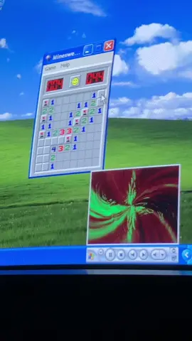 Playing Minesweeper on Windows XP… #windowsxp #2000s #00s #minesweeper #windowsmediaplayer #y2k #linkinpark #intheend #early2000s 