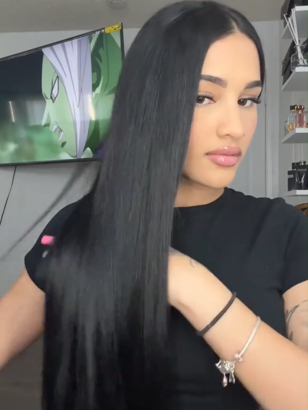 Who says you need to spend a lot for great hair? These extensions are proof!💁‍♀️#hairextensions #clipinhairextensions #amazinghair #Reechohair #cheaphairextensions #cheaphair#synthetichair#hairtoks