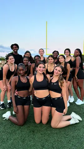 and the grind begins… #cheer #cheerleader #cheerleading #varsitycheer #varsitycheerleading #ravenscheerleading #shscheerleading #sewanhakacheer #tumbling #stunting 